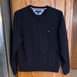 Tommy Hilfiger Men's Navy Essential Crewneck Sweatshirt, like new. Small